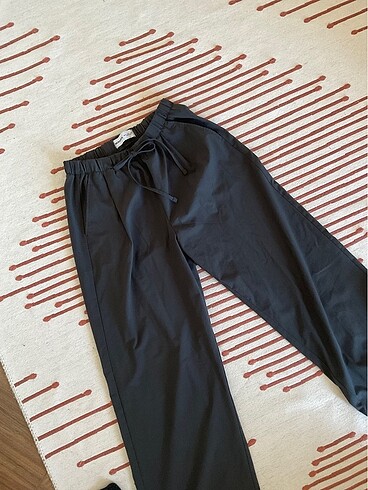 Bershka Pantolon