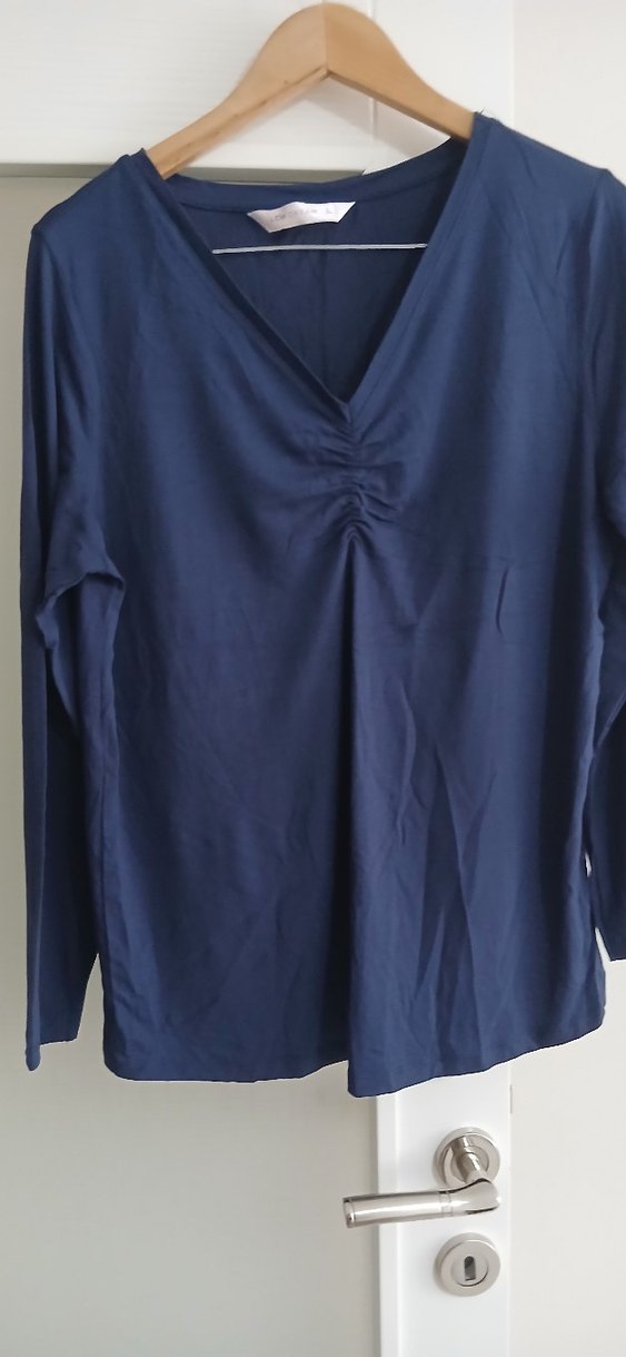 Lacivert V Yakalı Uzun Kollu Keten Bluz boy 67 en 57 sıfır - Görsel 2