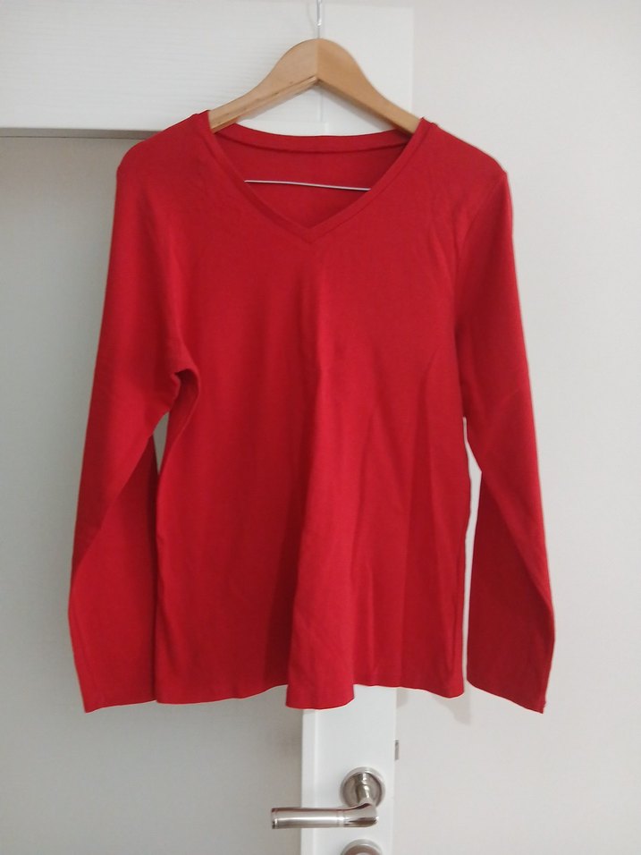 Kırmızı V Yaka Kadın penye 67 boy en 55 cm - Görsel 4