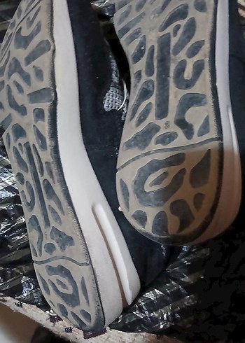 Kadın Gri Yılan Desenli Platform Spor Ayakkabı - Görsel 4