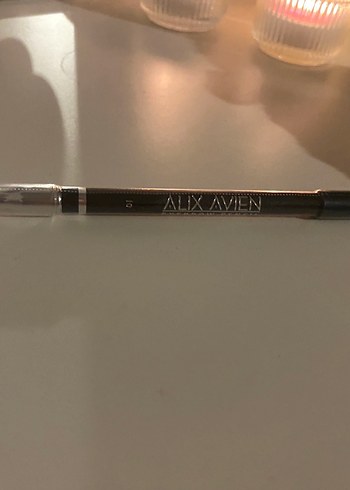 Alix Avien Alix Avien Kaş Kalemi