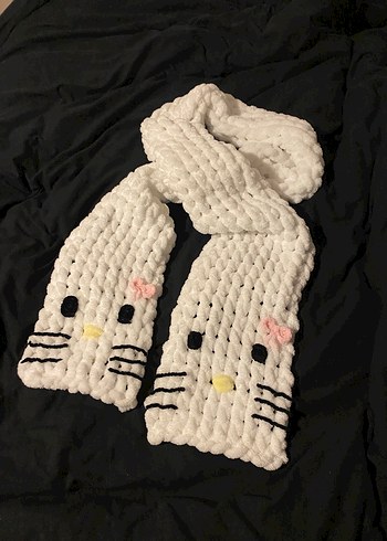 Hello Kitty Puffy Atkı