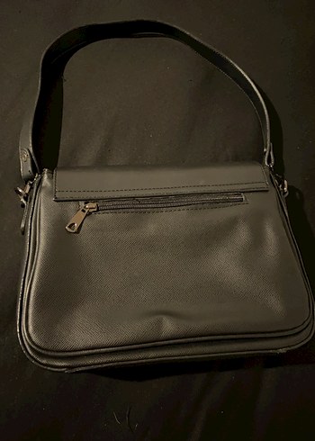 Klasik Siyah Deri Kadın Omuz Çantası - Görsel 3