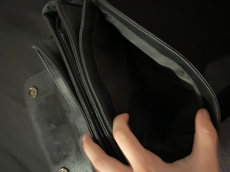 Klasik Siyah Deri Kadın Omuz Çantası - Görsel 4