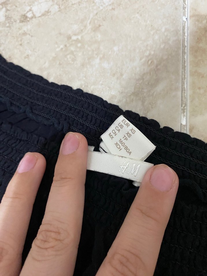 Püsküllü Siyah Kadın Mini Bluz - Görsel 3