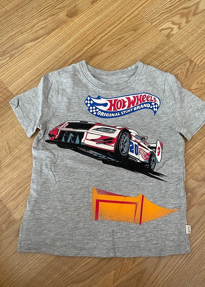 5 adet GAP pamuklu tişört - Görsel 2