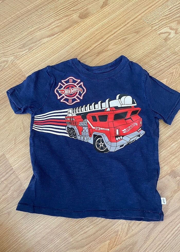 5 adet GAP pamuklu tişört - Görsel 4