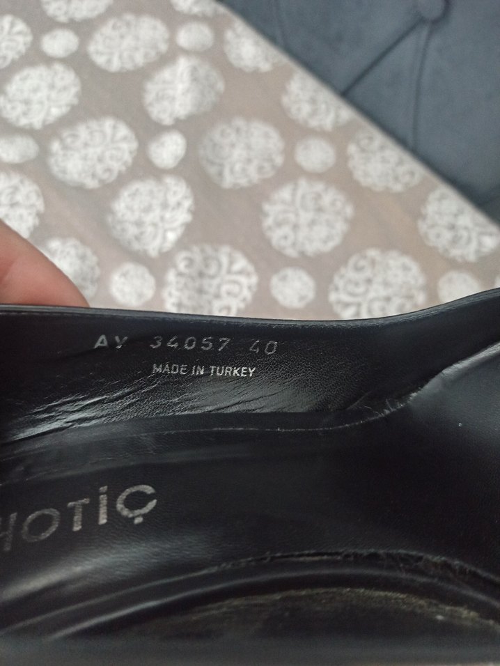 Siyah Deri stiletto - Görsel 3