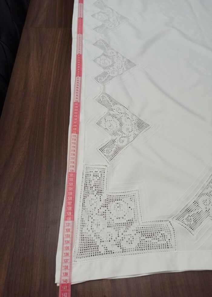 Dantelli kare masa örtüsü - Görsel 3