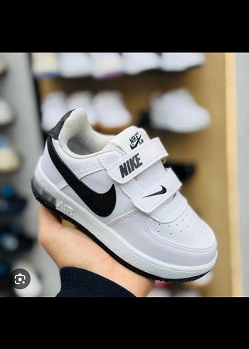 Nike Beyaz Erkek Çocuk Spor Ayakkabı