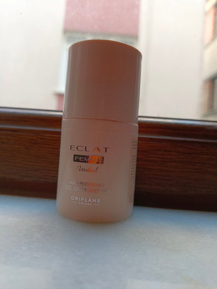Oriflame Eclat Femme Roll-On Kadın Deodorant - Görsel 2