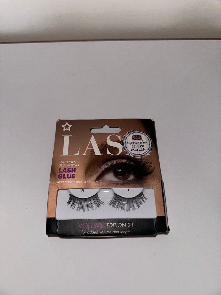 Bej Parlak Takma Kirpik ve Yapıştırıcı - Görsel 2