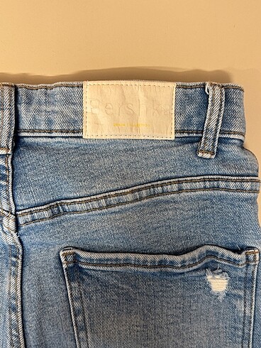36 Beden mavi Renk Bershka Jean