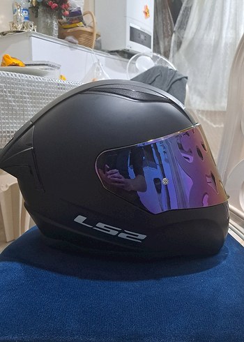 LS2 Çok Renkli Parlak Motosiklet Kaskı - Görsel 3