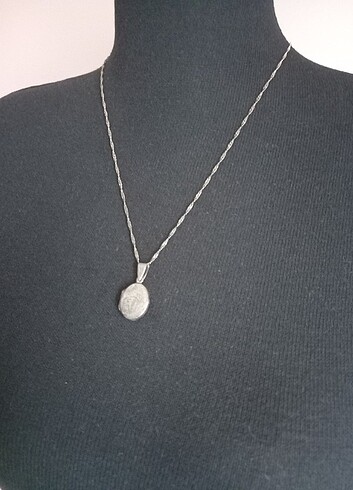 Diğer GÜMÜŞ KOLYE 925 ayar içine fotoğraf konulan kapaklı oval kolye