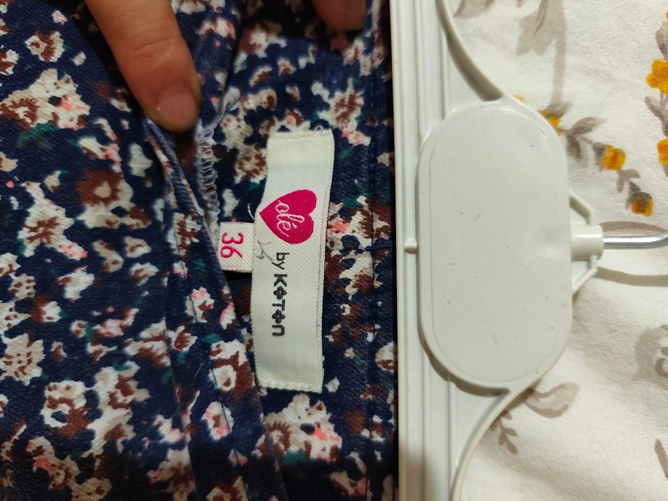 Koyu Mavi Çiçekli Mini Etek - Görsel 3