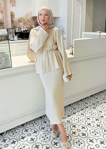 Ekru Elbise - Görsel 2