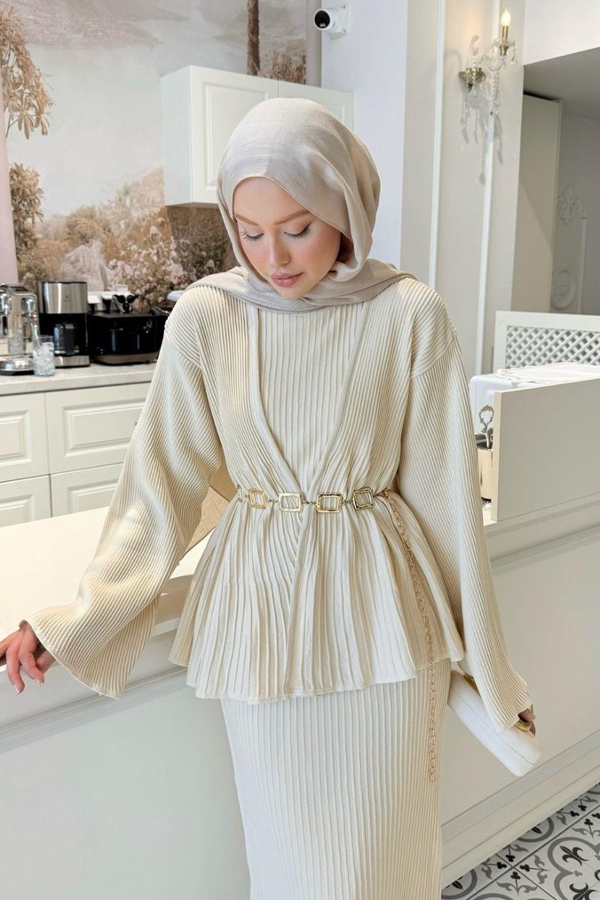 Ekru Elbise - Görsel 3