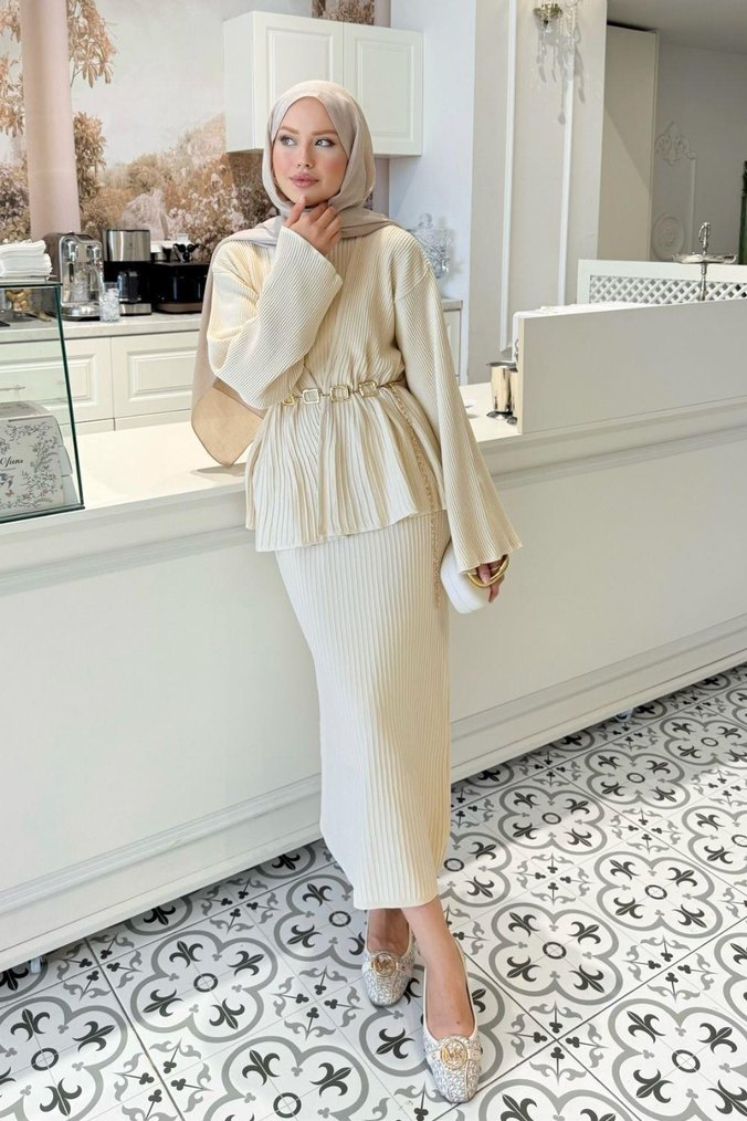 Ekru Elbise - Görsel 2