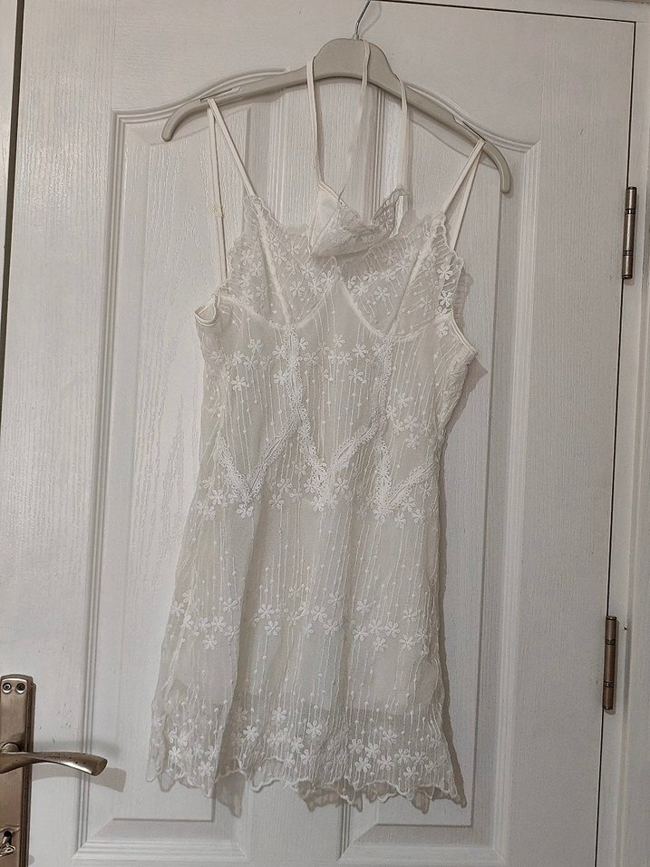 Beyaz gecelik takım - Görsel 4