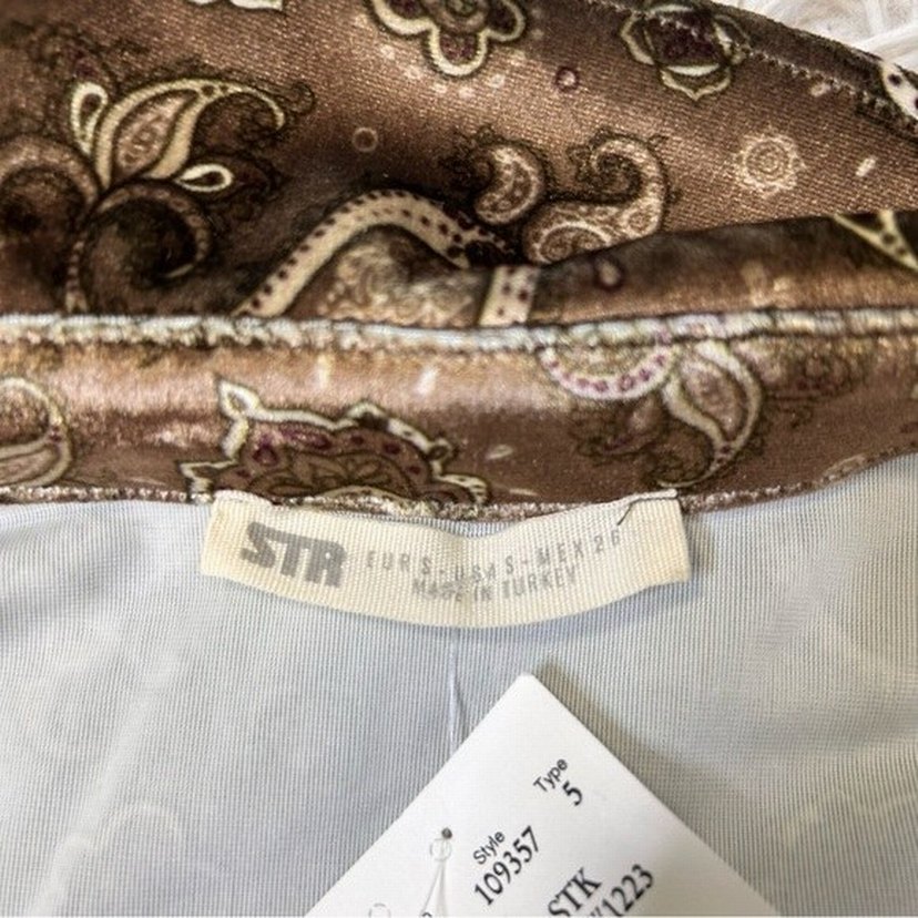 Kahverengi Kadife Elbise - Görsel 3