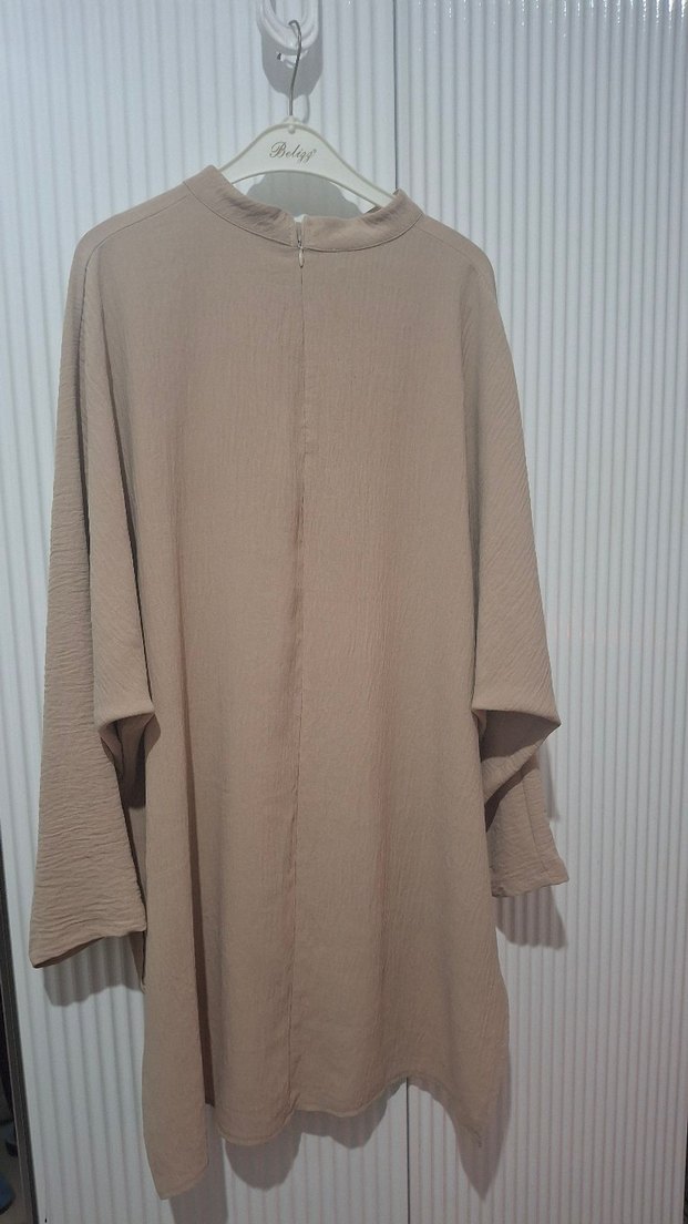 Bej Uzun Kollu Kadın Tunik - Görsel 2