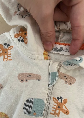 Kapüşonlu Erkek Çocuk hırka - Görsel 4