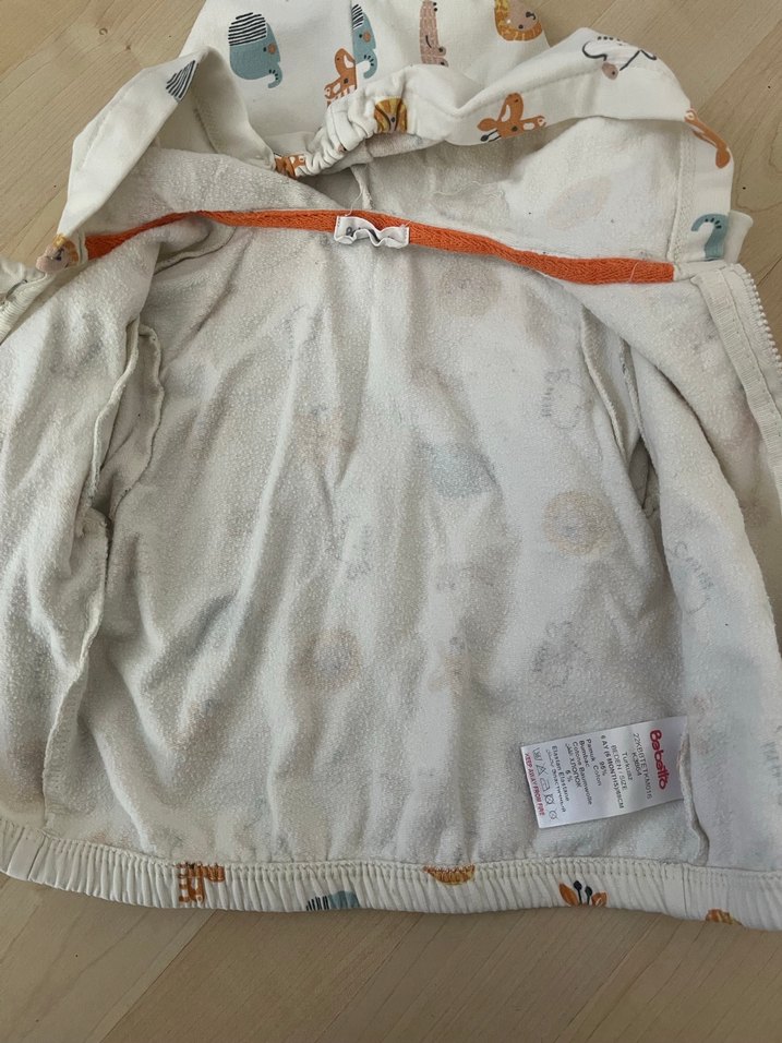 Kapüşonlu Erkek Çocuk hırka - Görsel 3