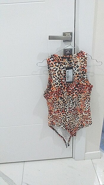 Leopar desenli body