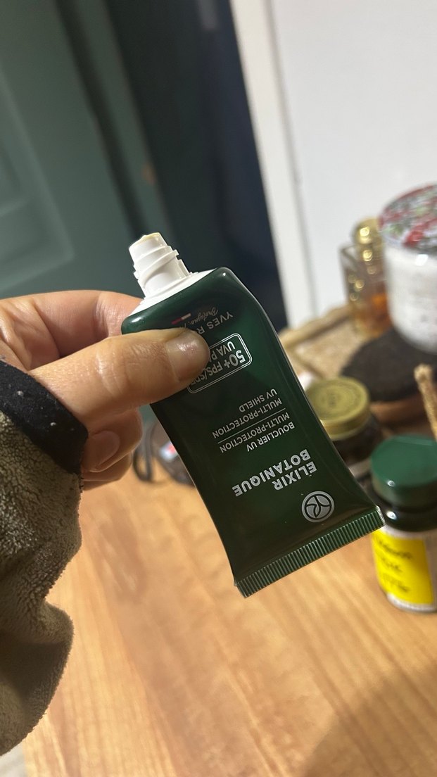 Yves Rocher Elixir Botanique Güneş Koruyucu SPF 50+ - Görsel 4