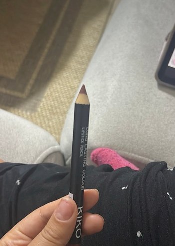 Koyu Bej Dudak Kalemi No:104 - Görsel 2