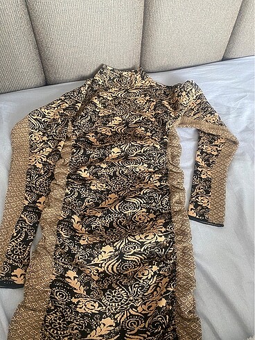 Zara Zara mini drapeli elbise