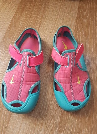 Nike sandalet