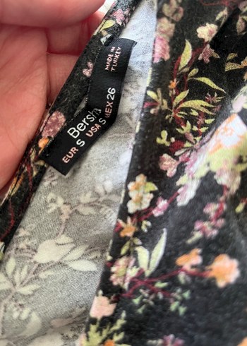 Bershka Çiçekli Body - Görsel 2