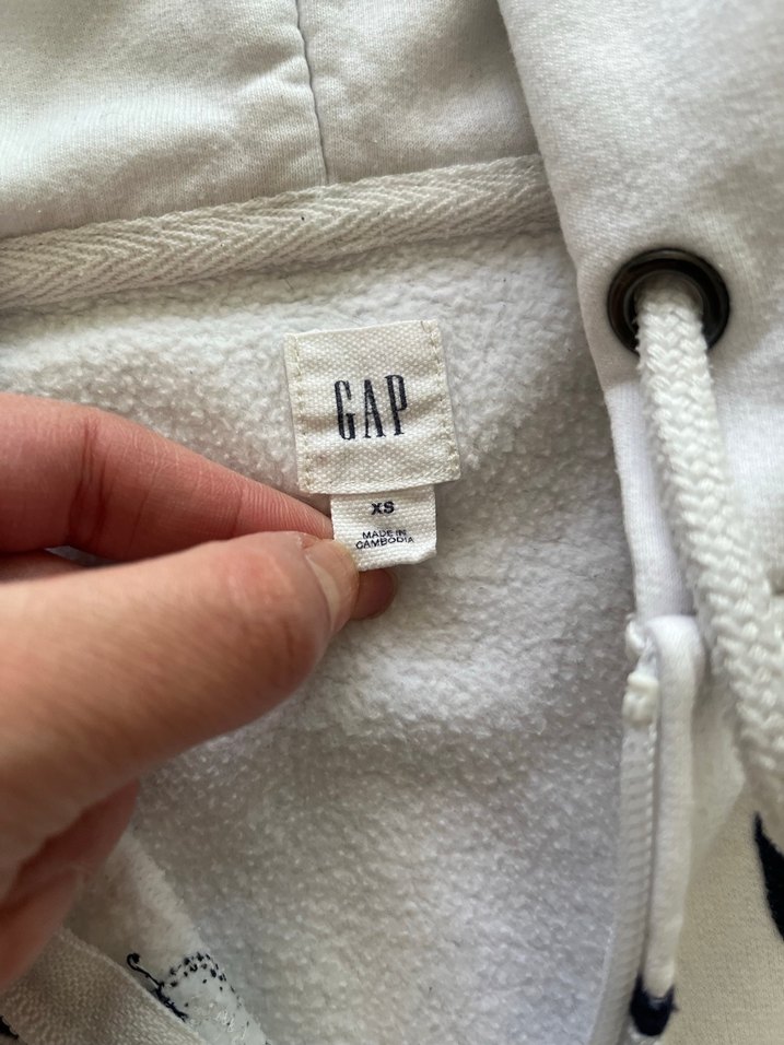 GAP Beyaz Kapüşonlu Sweatshirt - Görsel 2