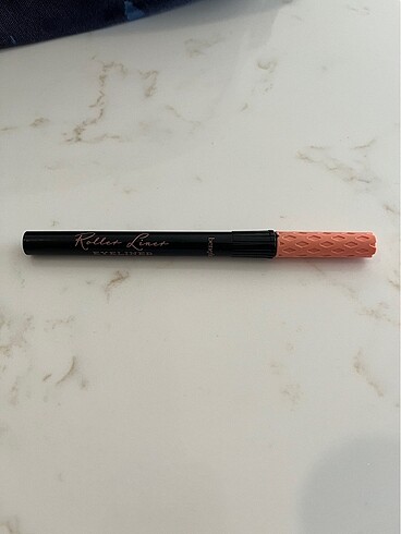 Benefit Siyah Eyeliner