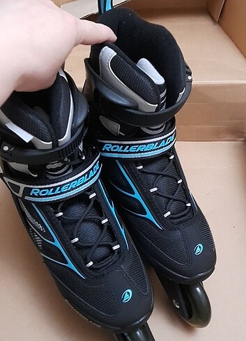 Rollerblade paten