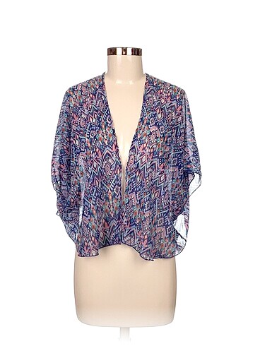 H&M Bluz %70 İndirimli.