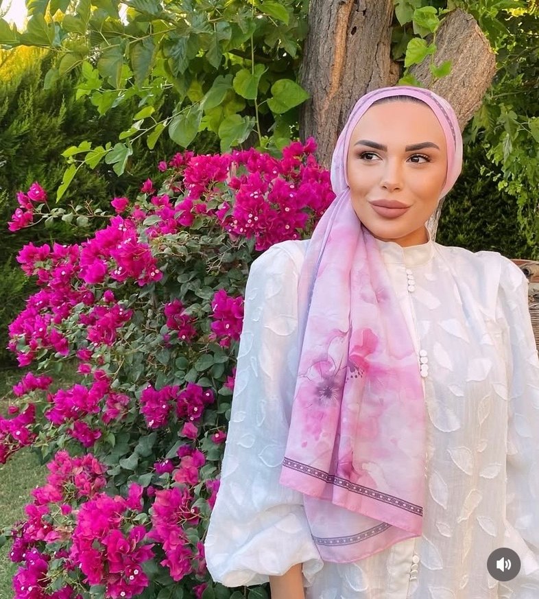 Uzun Beyaz Bohem Bağlama Desenli Elbise - Görsel 2