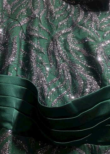 Yılan Desenli Uzun Yeşil Abiye Elbise - Görsel 4