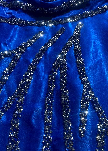 Uzun Kollu Mavi İşlemeli Abiye Elbise - Görsel 6