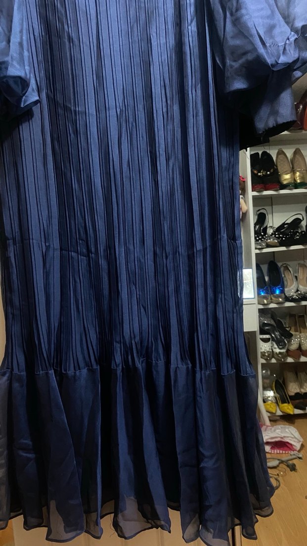 Uzun Kollu Lacivert İşlemeli Kadın Abiye - Görsel 5