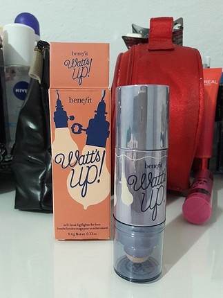 Benefit Watt's Up Stick Aydınlatıcı