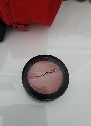 Mac Sheertone Sincere Allık