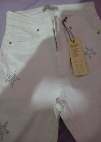 Beyaz İşlemeli Kadın Midi Jean - Görsel 2