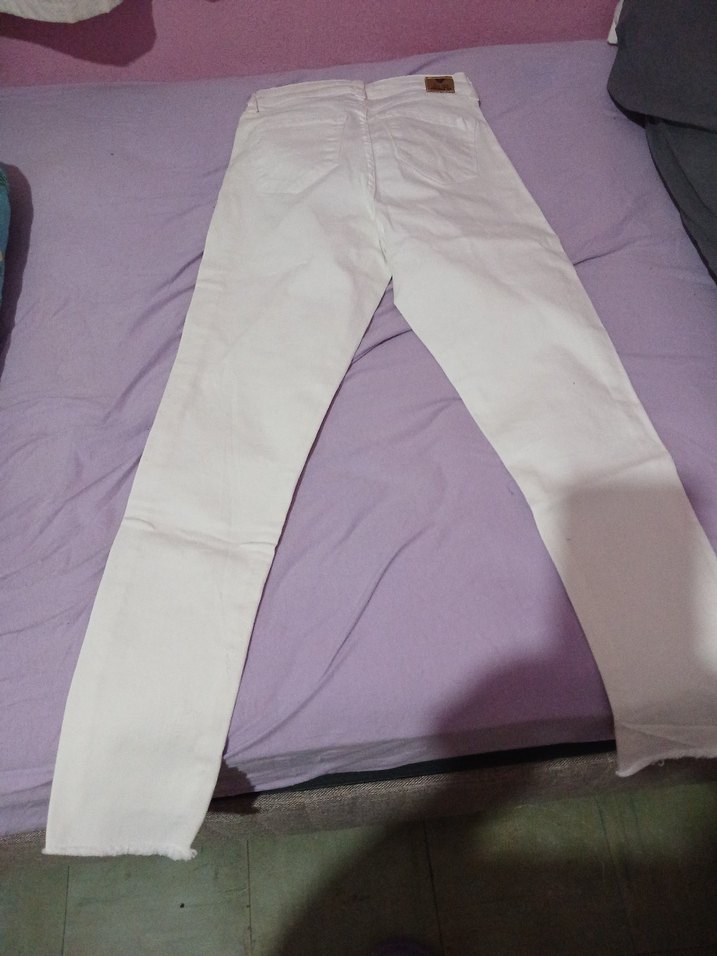 Beyaz İşlemeli Kadın Midi Jean - Görsel 4