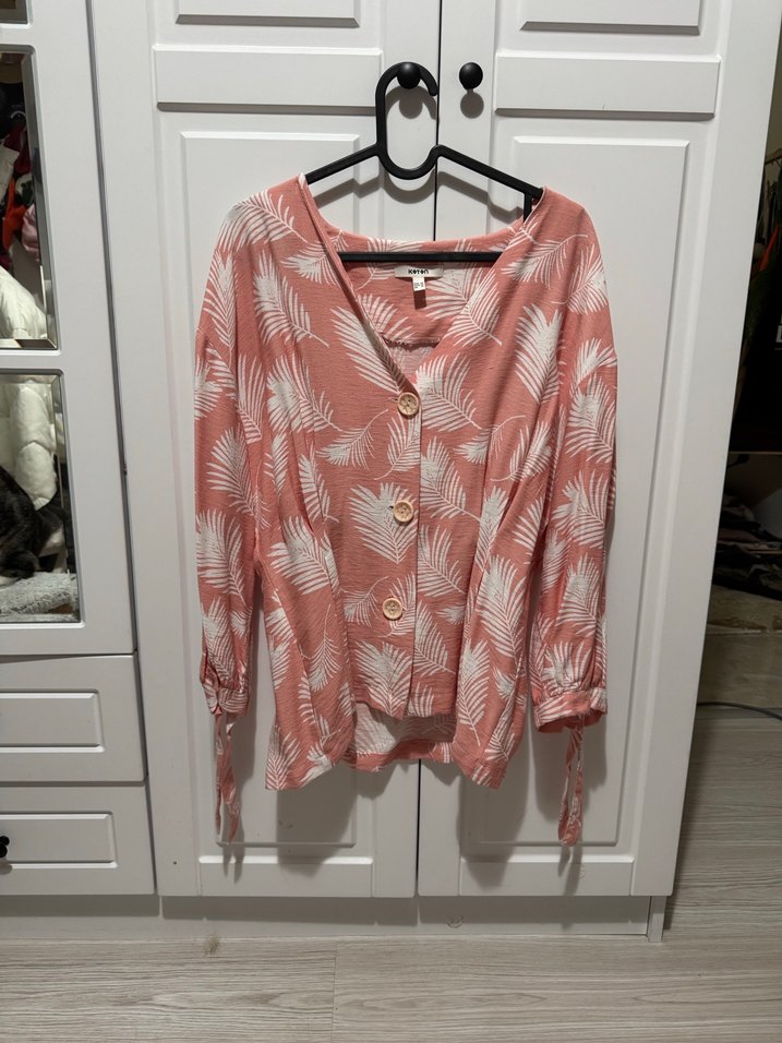 Pembe bel detaylı çiçekli gömlek - Görsel 3