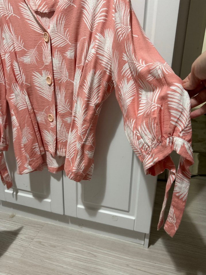 Pembe bel detaylı çiçekli gömlek - Görsel 4