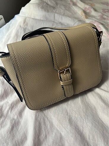 Stradivarius Stradivarius model askılı çanta