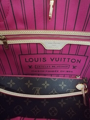 Louis Vuitton LOUIS VUITTON